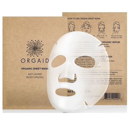 Le masque des sels et la soude sur la personne